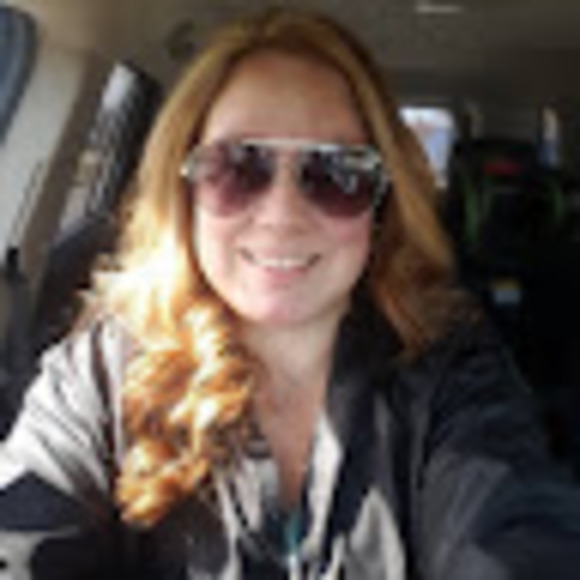 Meet your Posher, Brittnay - Picture 1 of 1